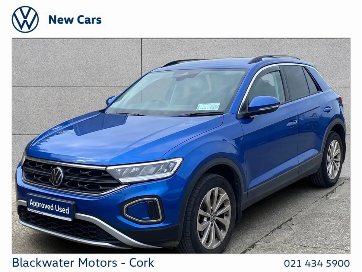 Volkswagen T-Roc SUV, Diesel, 2024, Blue