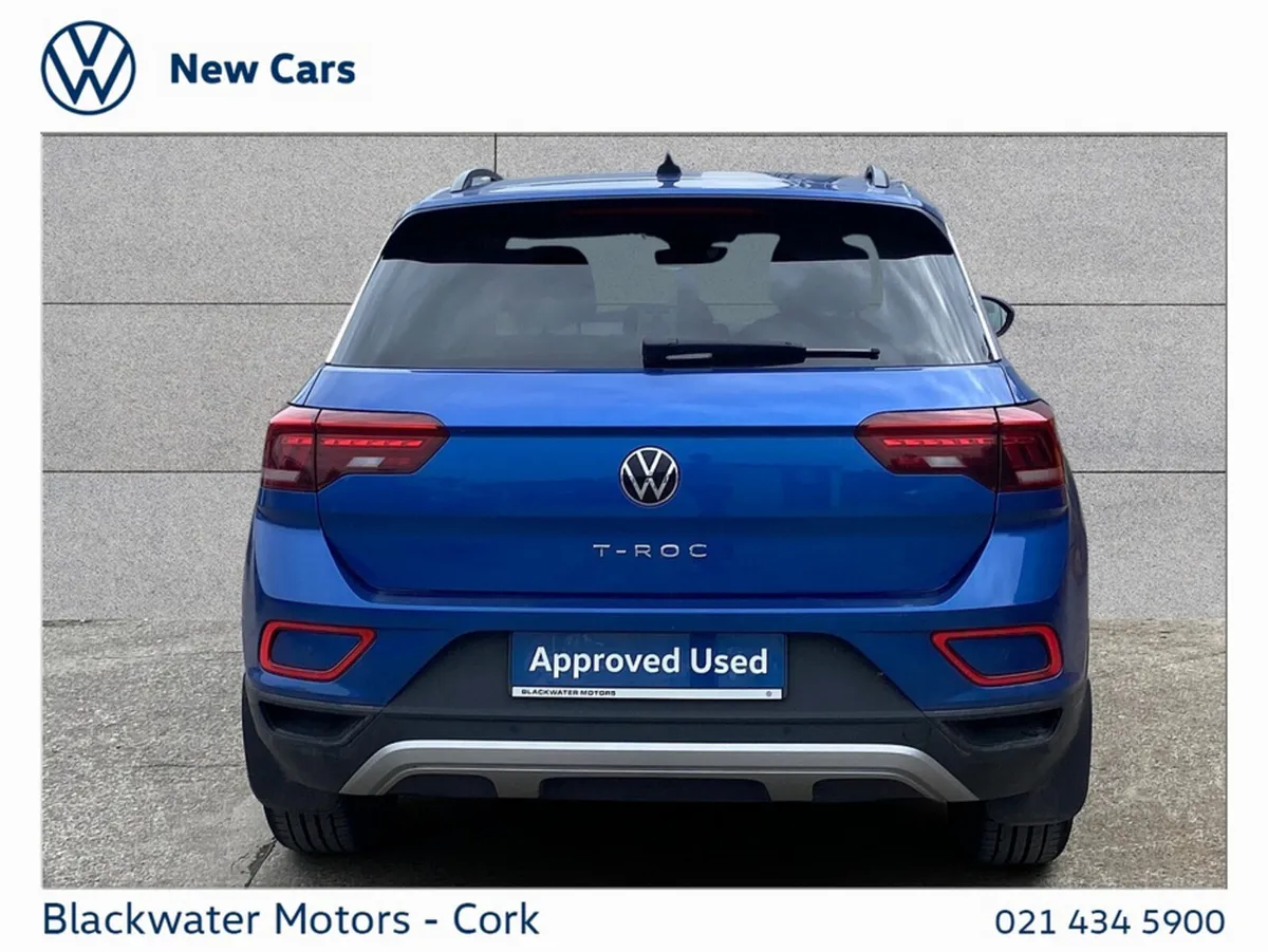 Volkswagen T-Roc SUV, Diesel, 2024, Blue