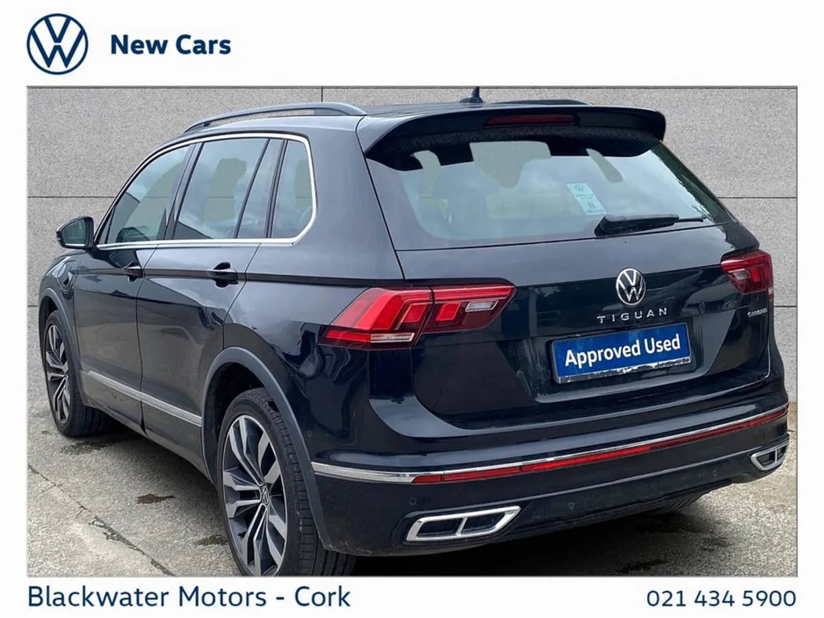 Volkswagen Tiguan Hatchback, Diesel, 2023, Black