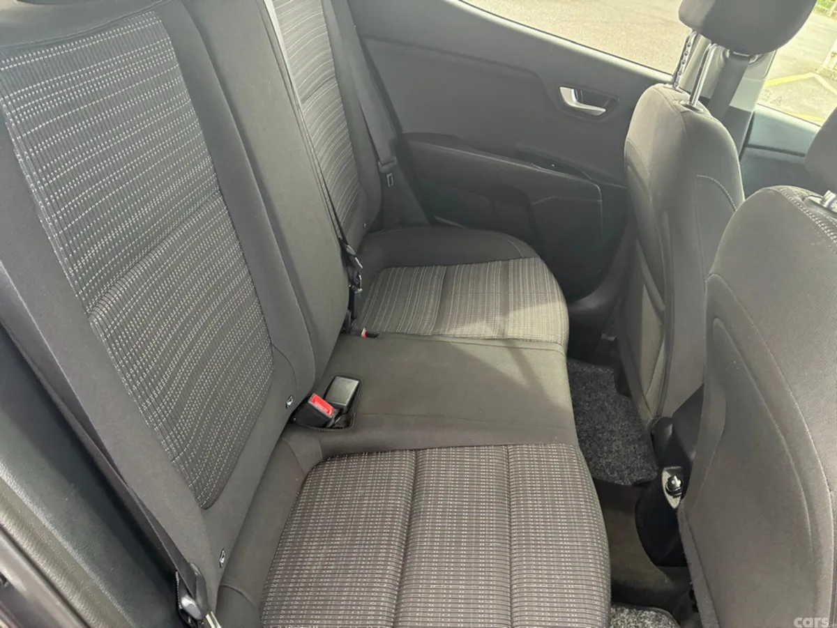 Kia Stonic Hatchback, Diesel, 2021, Grey