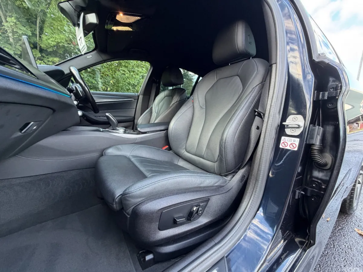 BMW 5-Series Saloon, Petrol Plug-in Hybrid, 2022, Black