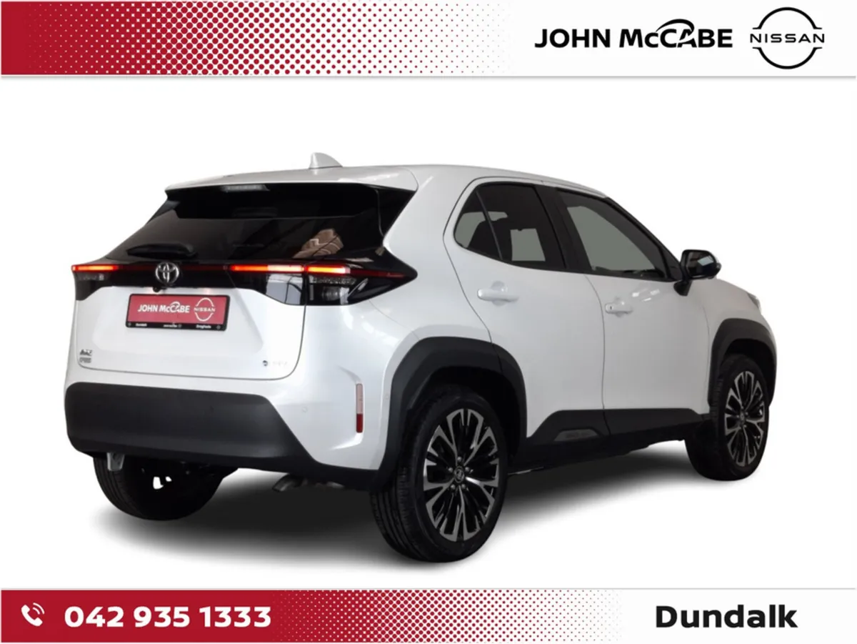 Toyota Yaris Cross SUV, Petrol Hybrid, 2024, White