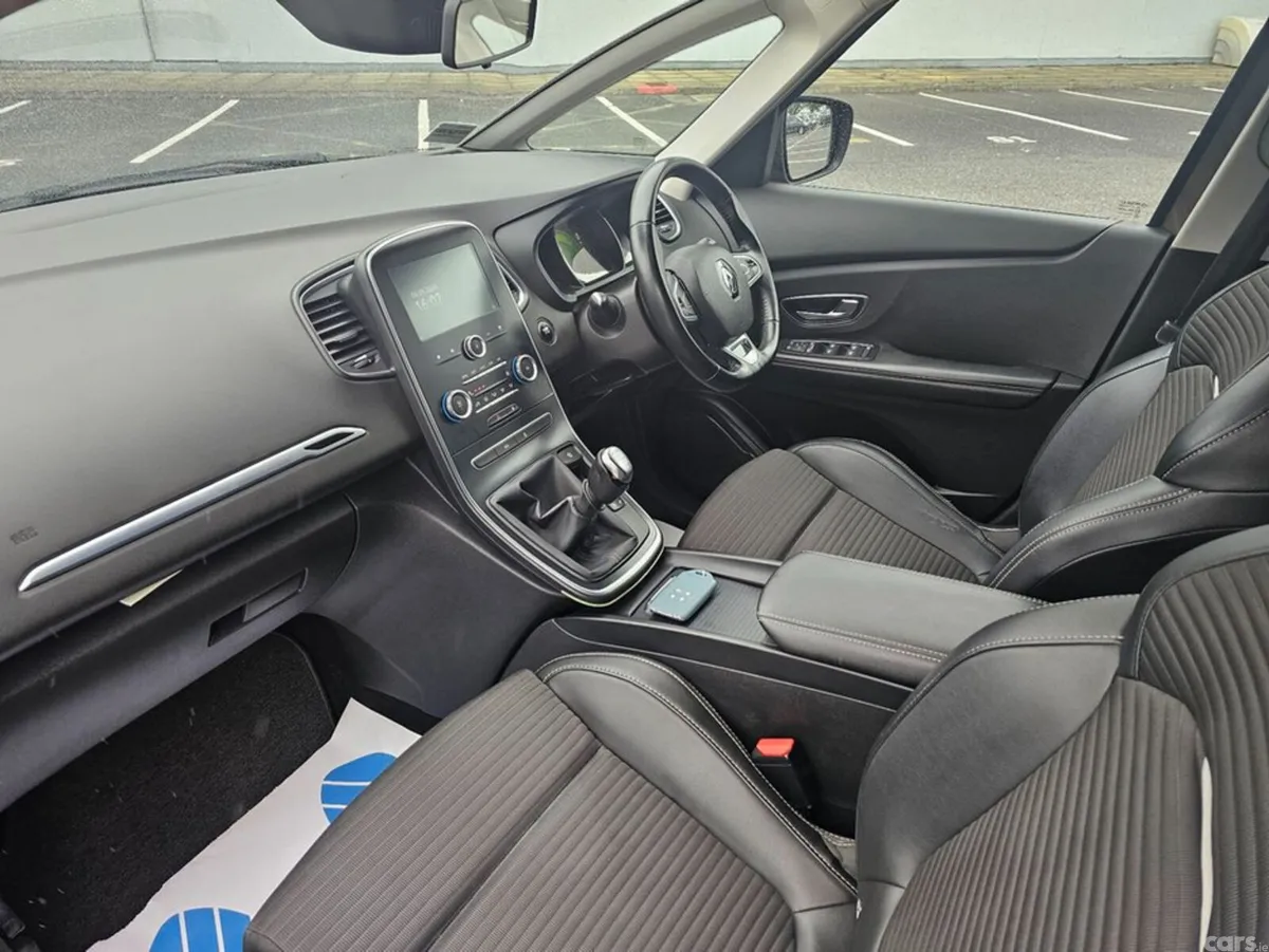Renault Grand Scenic Hatchback, Diesel, 2017, Brown