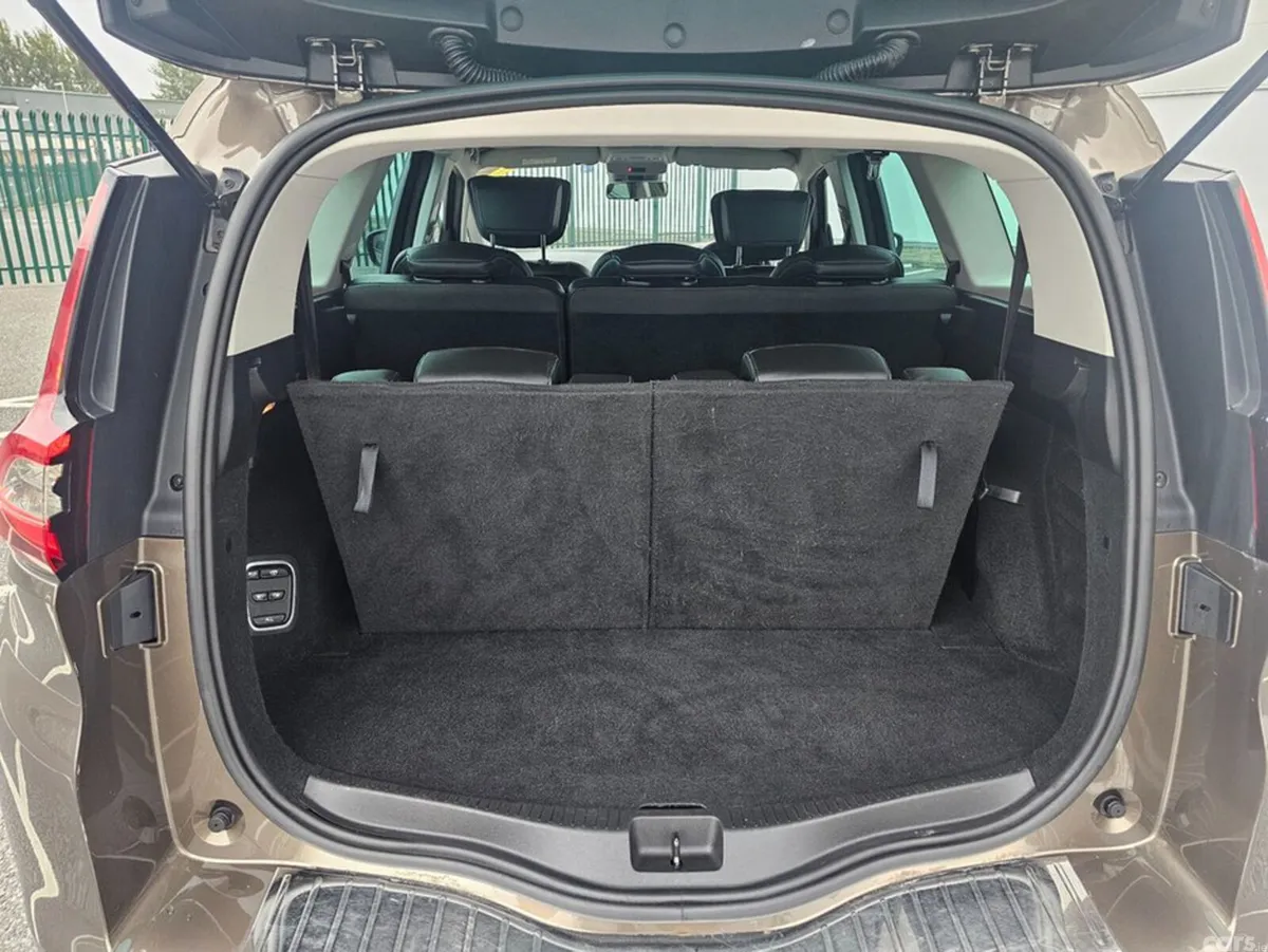 Renault Grand Scenic Hatchback, Diesel, 2017, Brown
