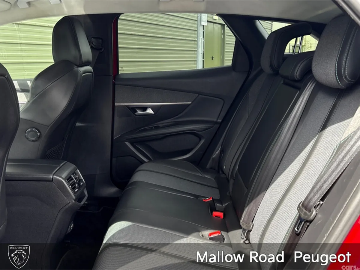 Peugeot 3008 SUV, Diesel, 2021, Red