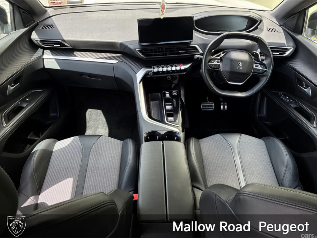 Peugeot 5008 SUV, Diesel, 2024, White