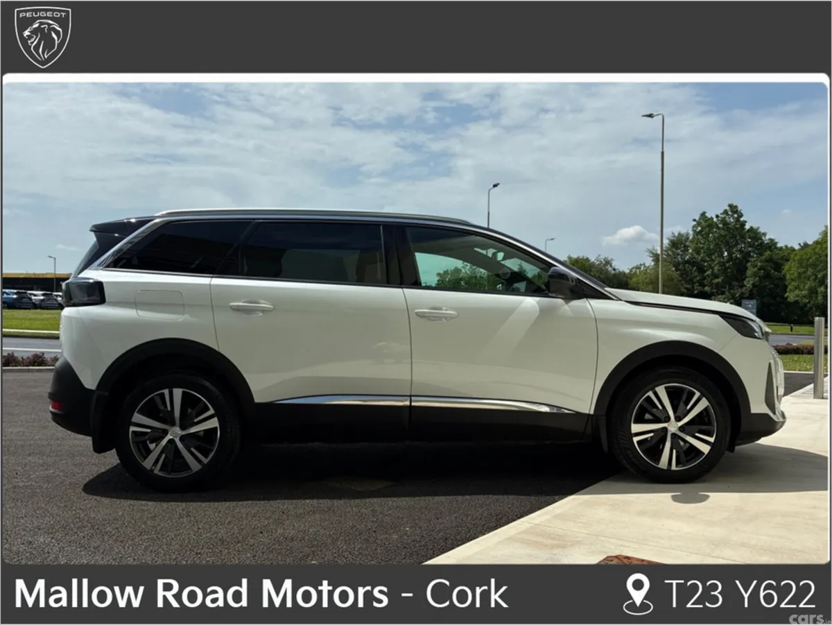 Peugeot 5008 SUV, Diesel, 2024, White