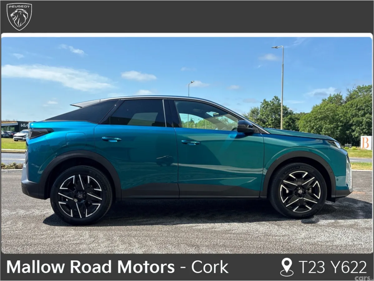 Peugeot 3008 SUV, Petrol Hybrid, 2024, Blue