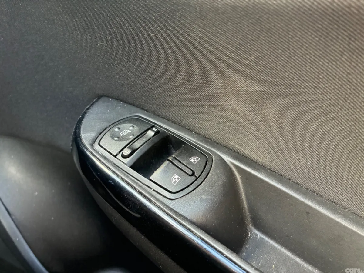 Opel Corsa Hatchback, Petrol, 2018, Black
