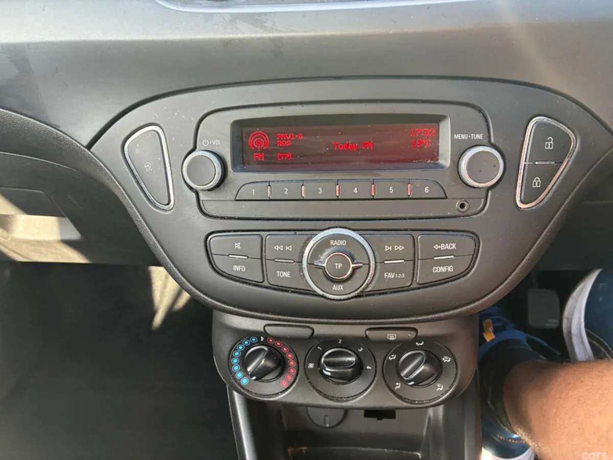 Opel Corsa Hatchback, Petrol, 2018, Black