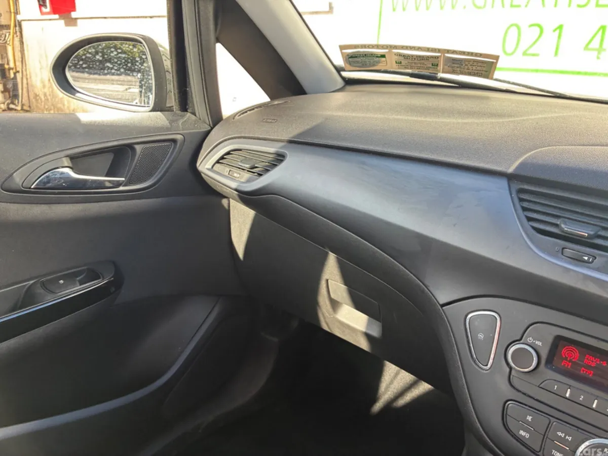 Opel Corsa Hatchback, Petrol, 2018, Black