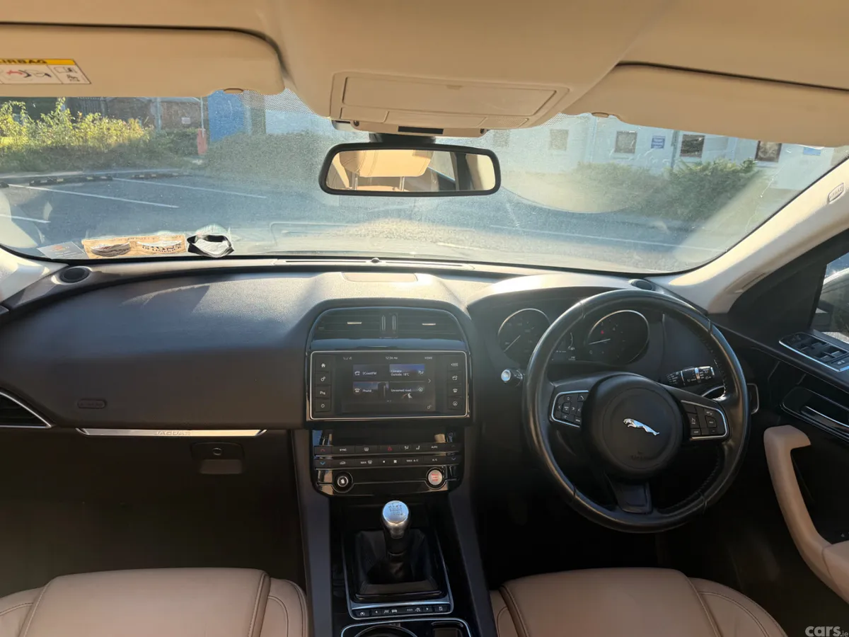 Jaguar F-Pace SUV, Diesel, 2017, Grey