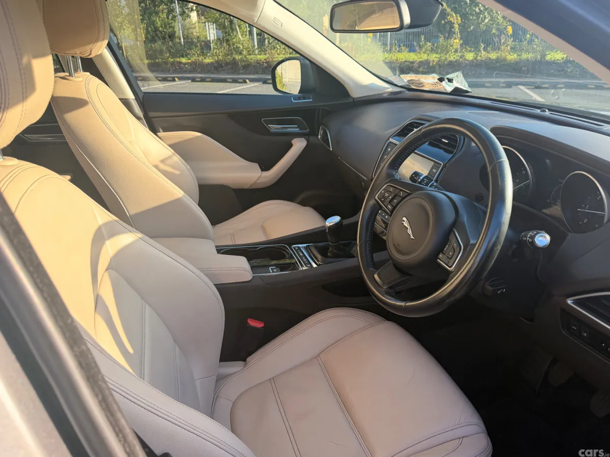 Jaguar F-Pace SUV, Diesel, 2017, Grey