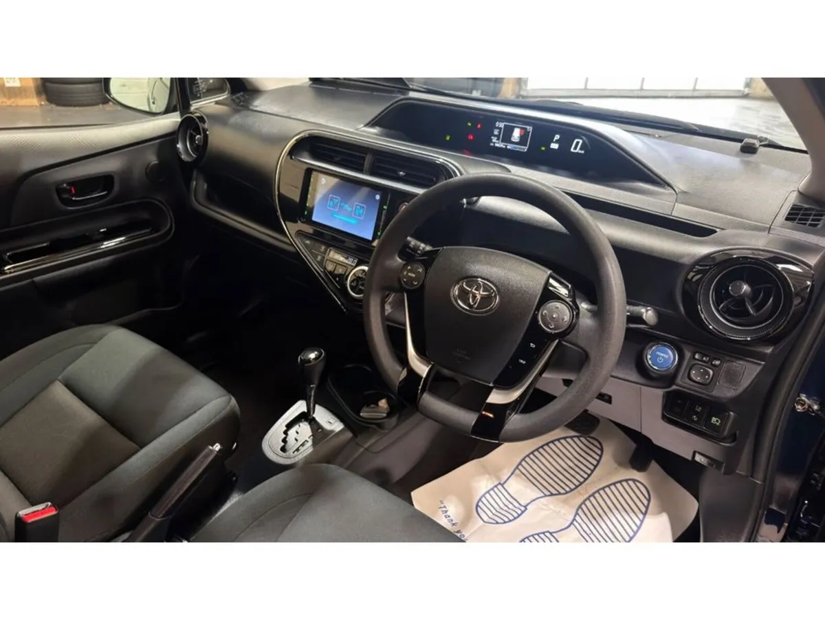 Toyota Aqua Hatchback, Petrol Hybrid, 2019, Blue