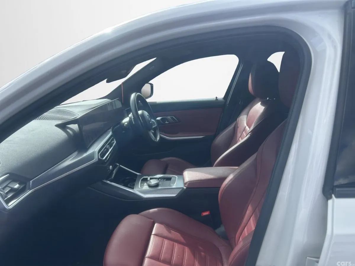 BMW 3-Series Saloon, Petrol Plug-in Hybrid, 2024, White