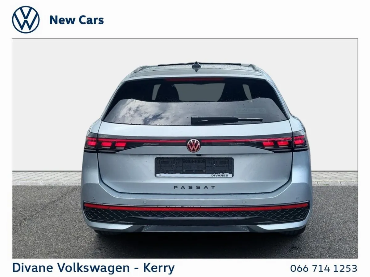 Volkswagen Passat Estate, Diesel, 2027, Silver