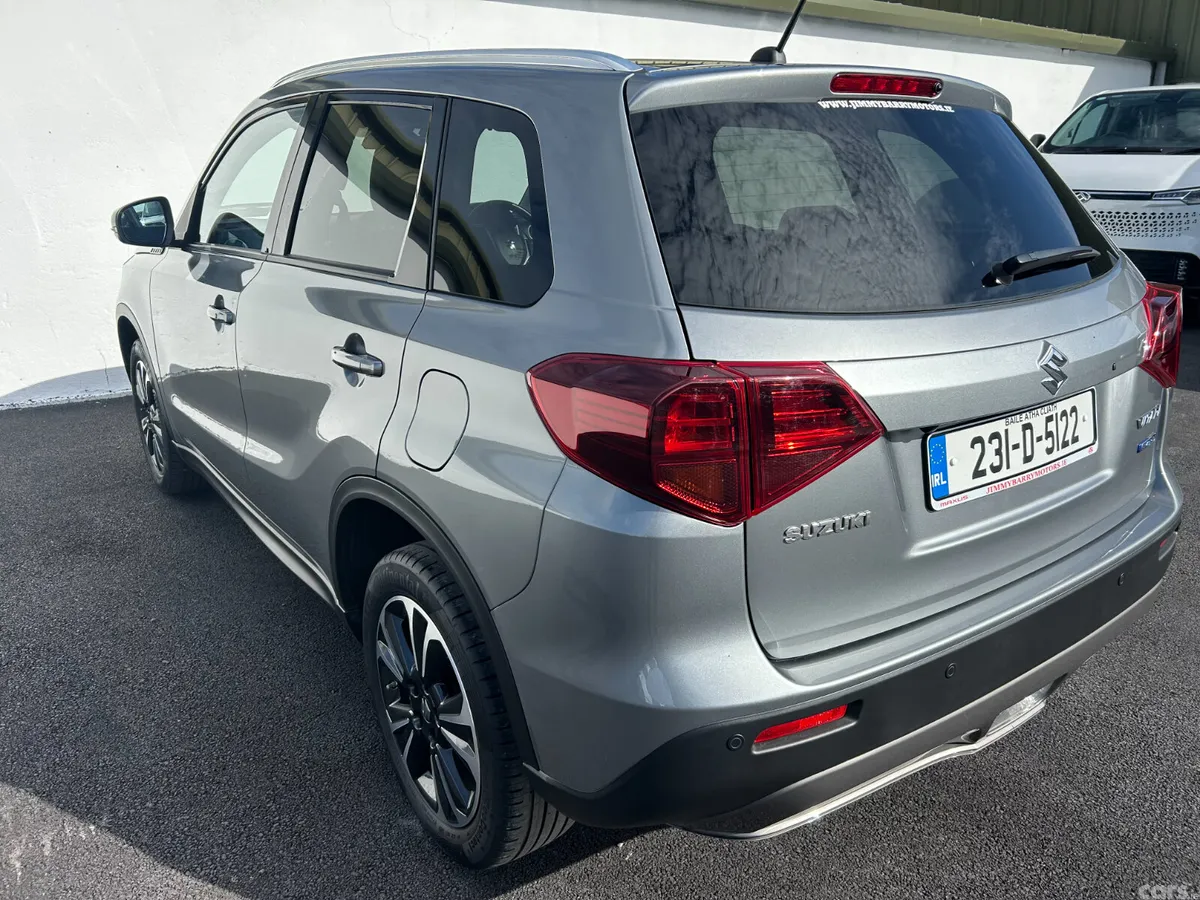Suzuki Vitara SUV, Petrol, 2023, Grey