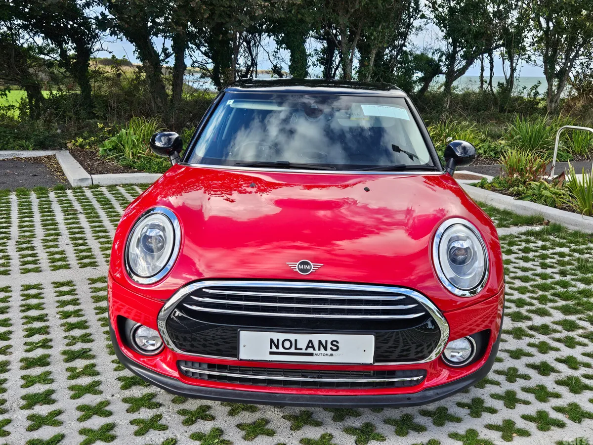 Mini Clubman Hatchback, Diesel, 2019, Red
