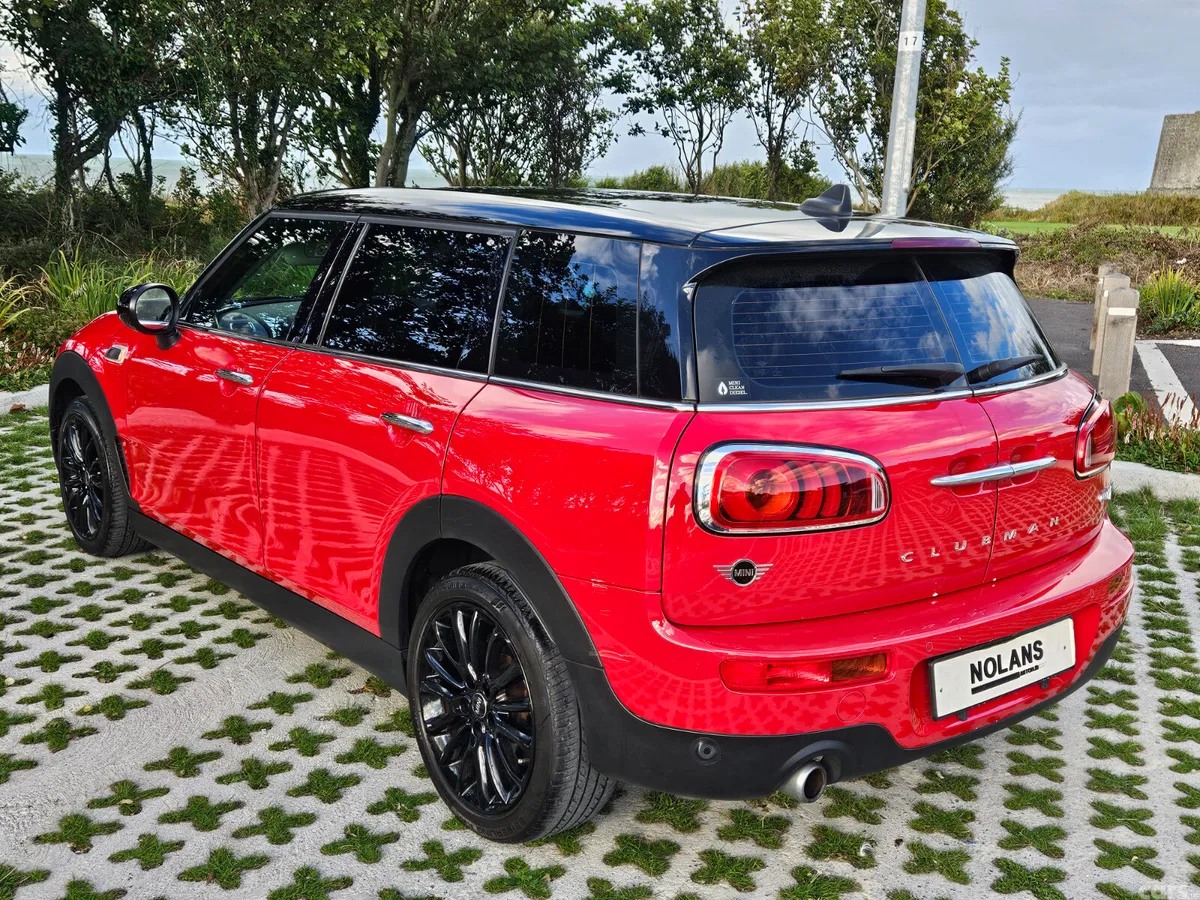 Mini Clubman Hatchback, Diesel, 2019, Red