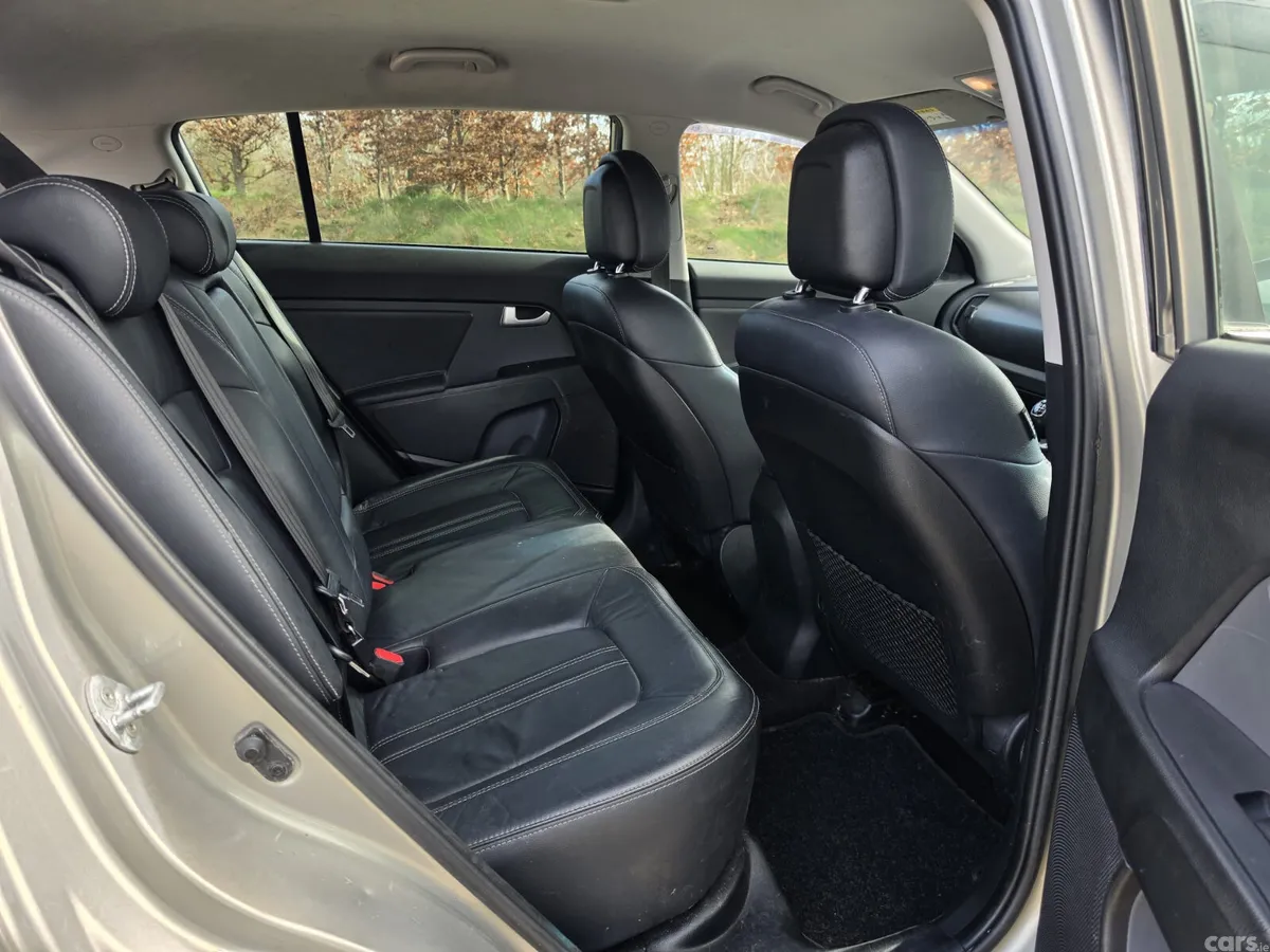 Kia Sportage SUV, Diesel, 2014, Silver