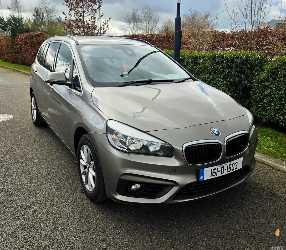 BMW 2-Series Estate/Jeep, Petrol, 2016, Silver