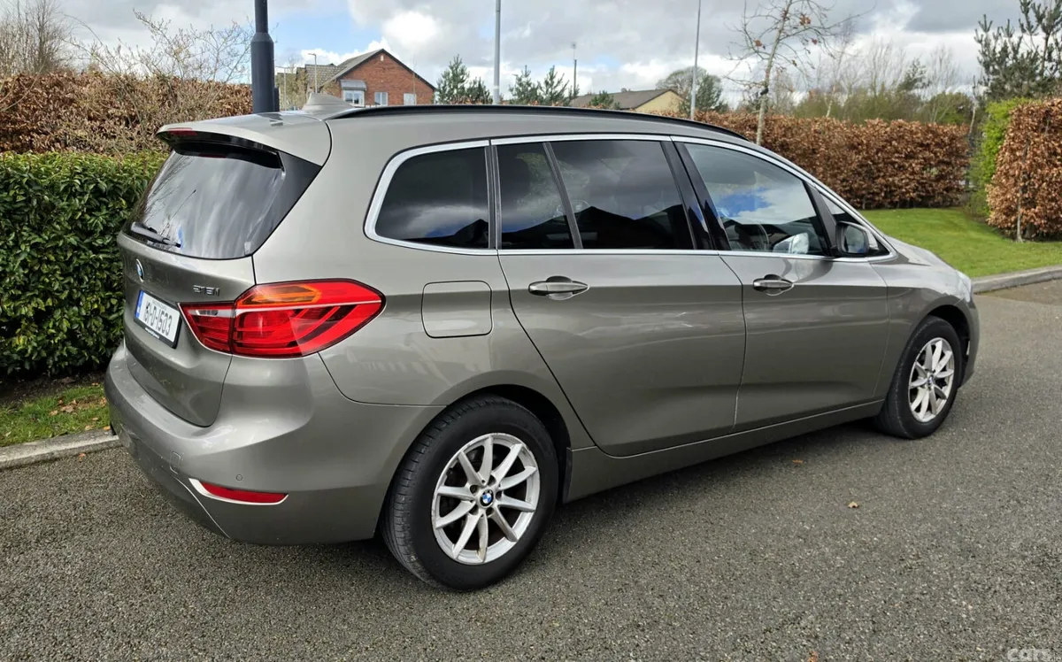 BMW 2-Series Estate/Jeep, Petrol, 2016, Silver