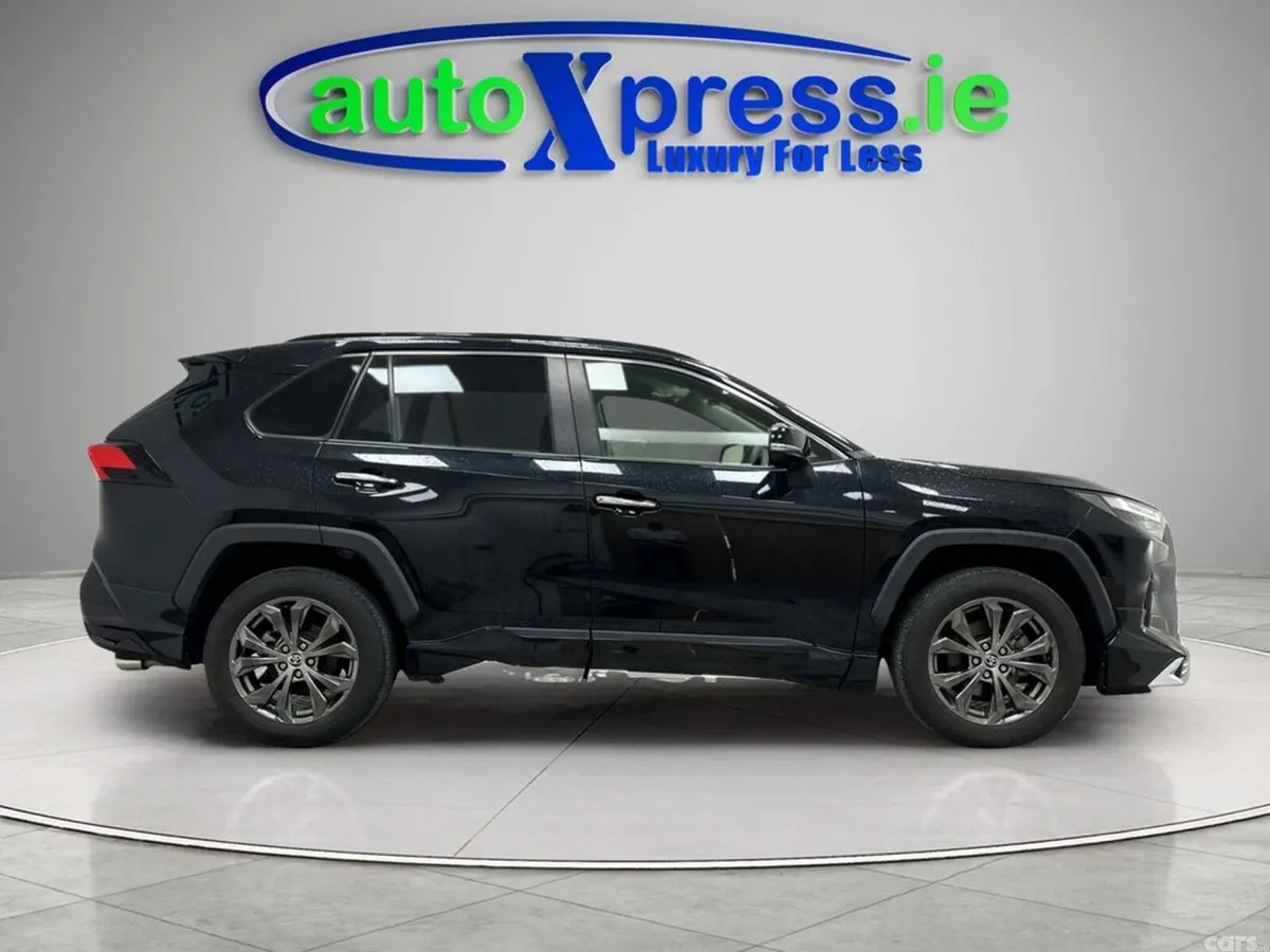 Toyota RAV4 SUV, Petrol Hybrid, 2023, Black