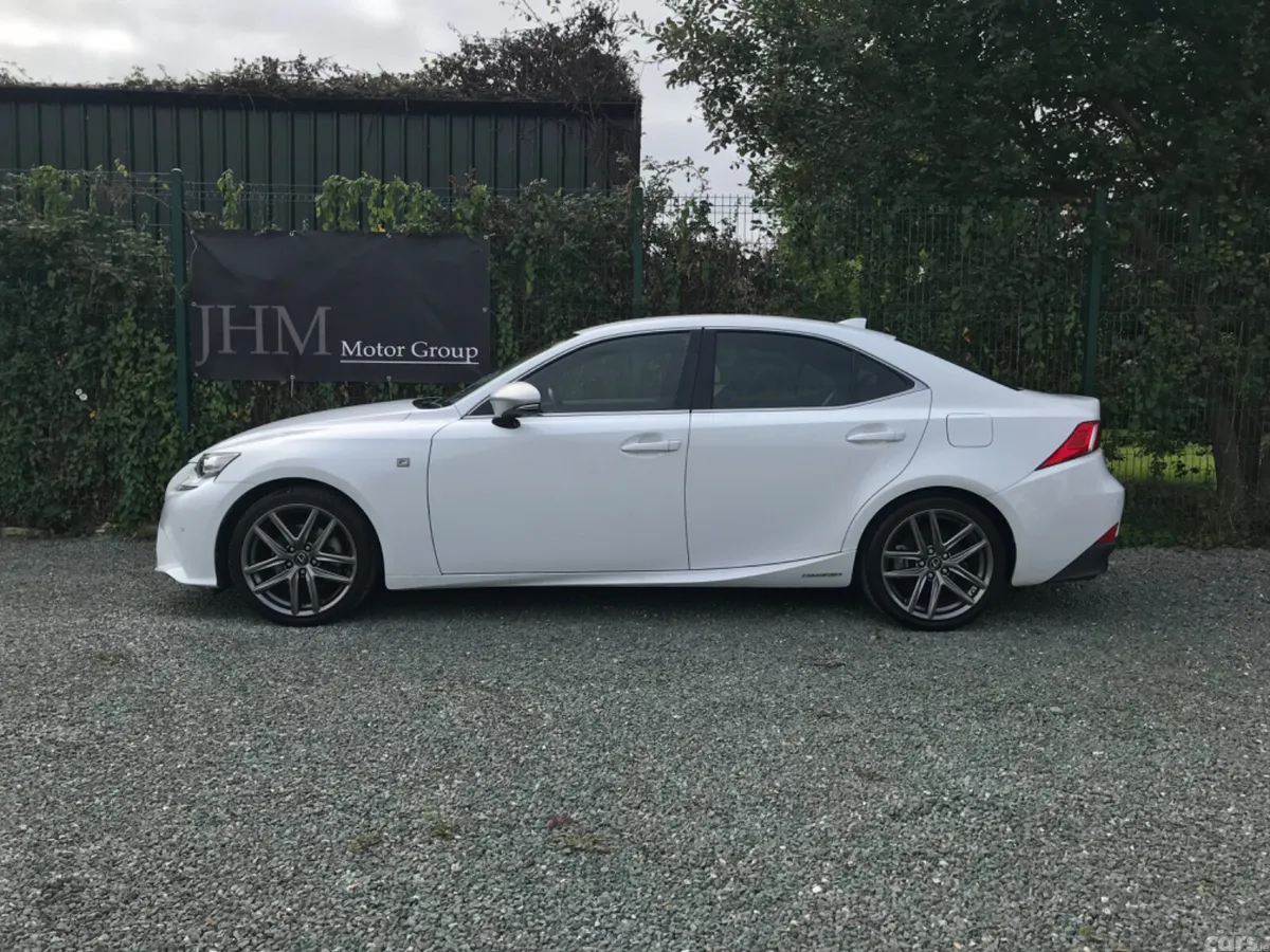 Lexus IS Saloon, Petrol Hybrid, 2016, White