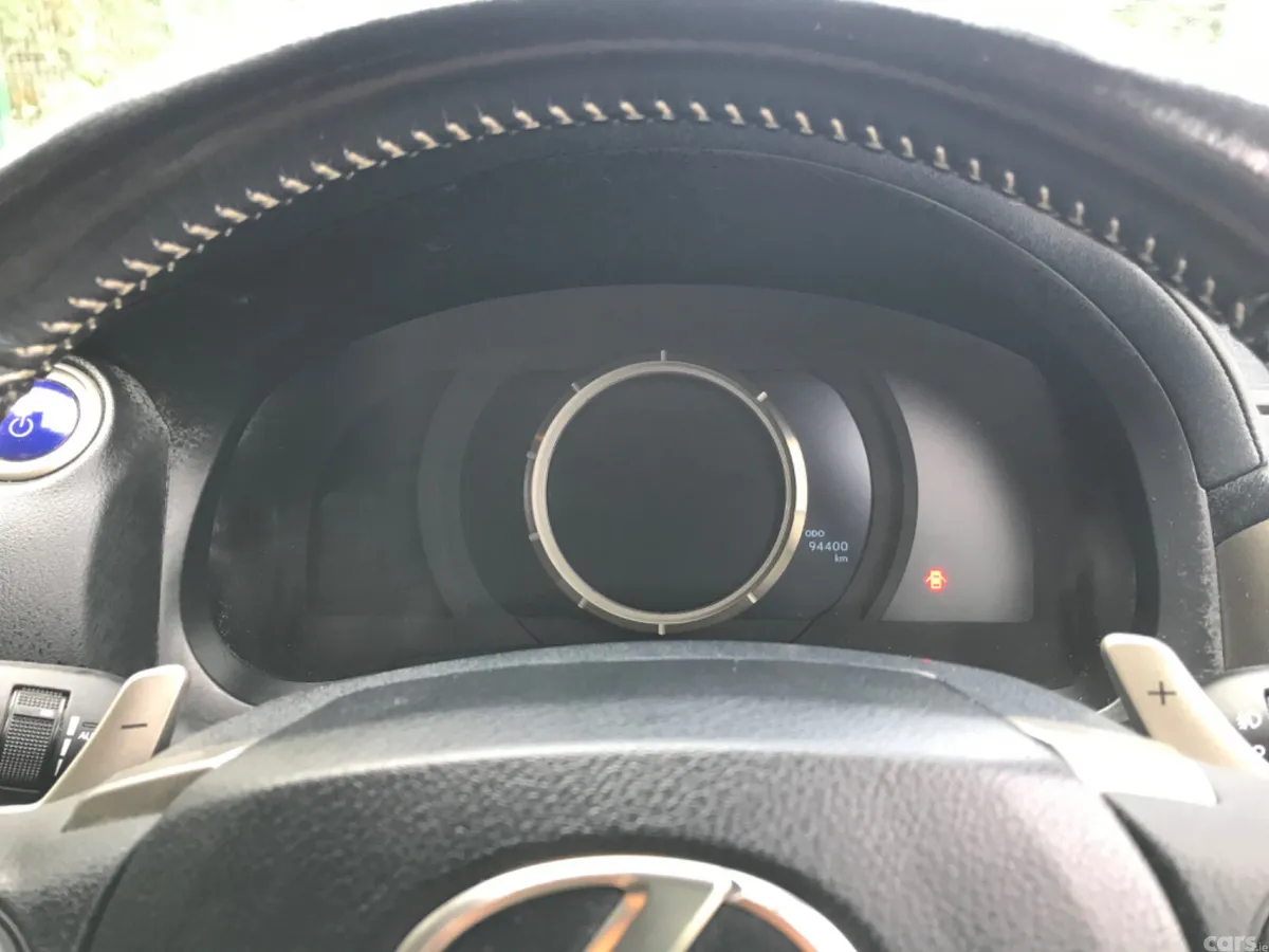 Lexus IS Saloon, Petrol Hybrid, 2016, White