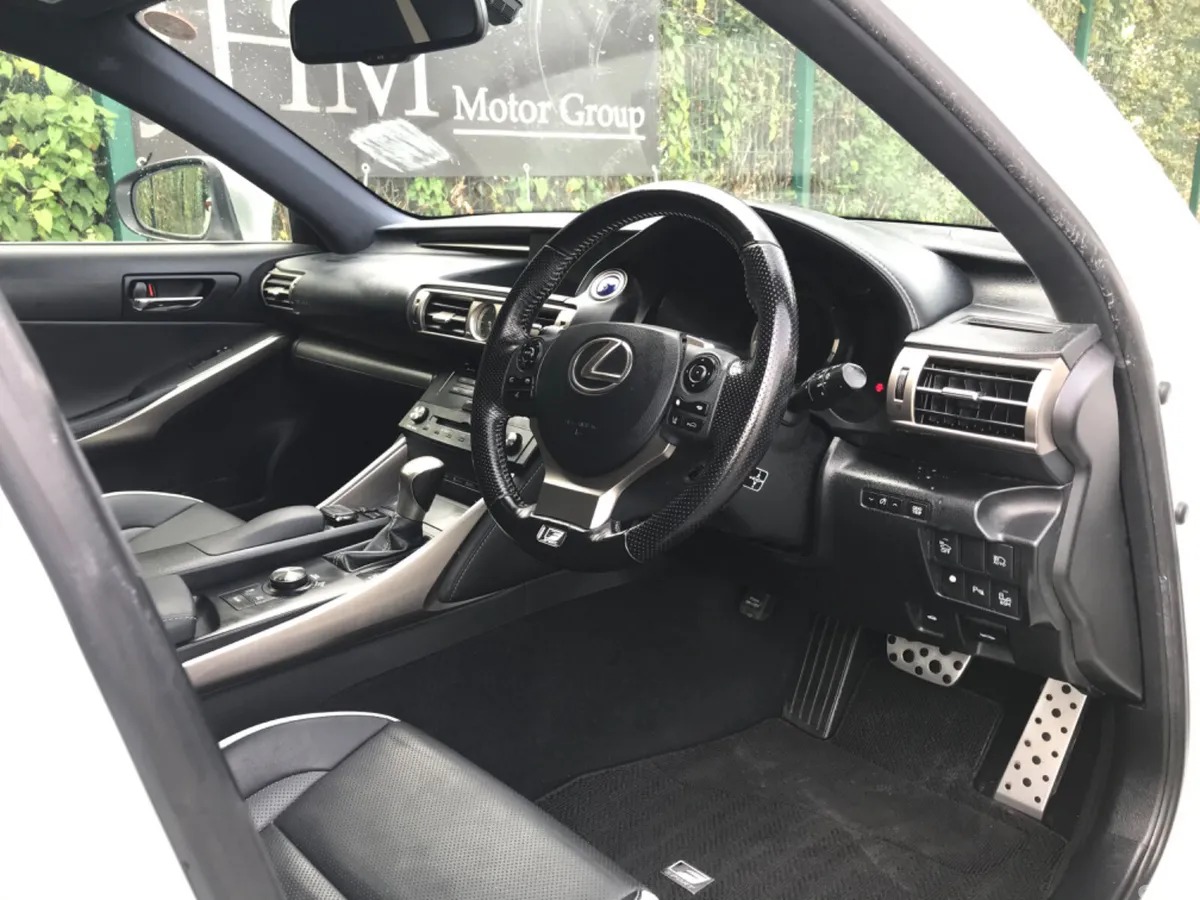 Lexus IS Saloon, Petrol Hybrid, 2016, White