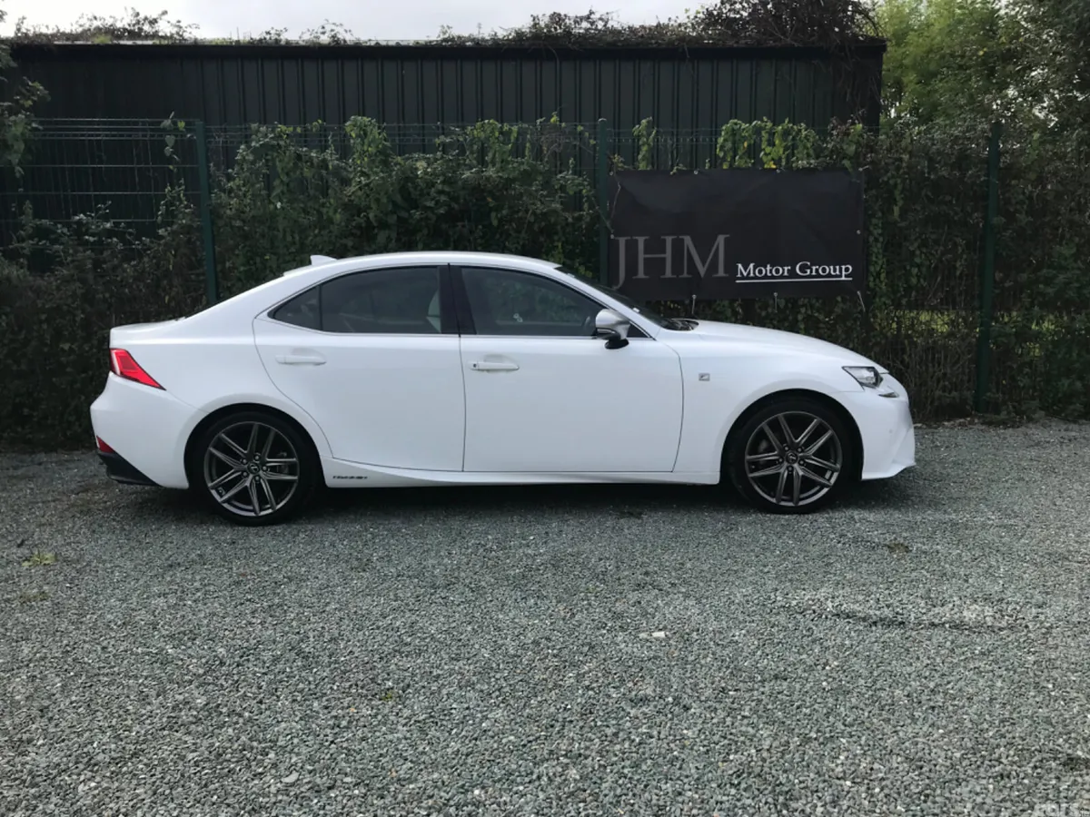 Lexus IS Saloon, Petrol Hybrid, 2016, White