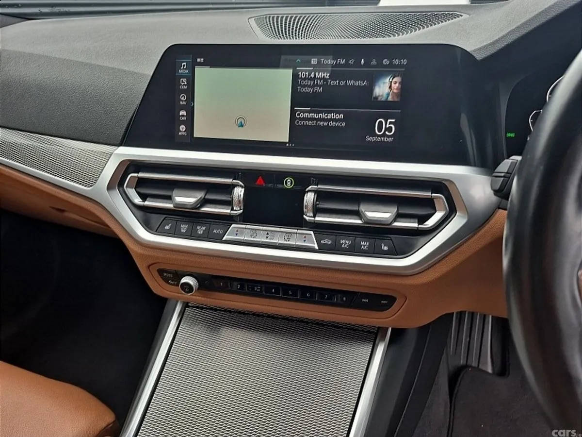 BMW 3-Series Saloon, Petrol Plug-in Hybrid, 2021, Blue