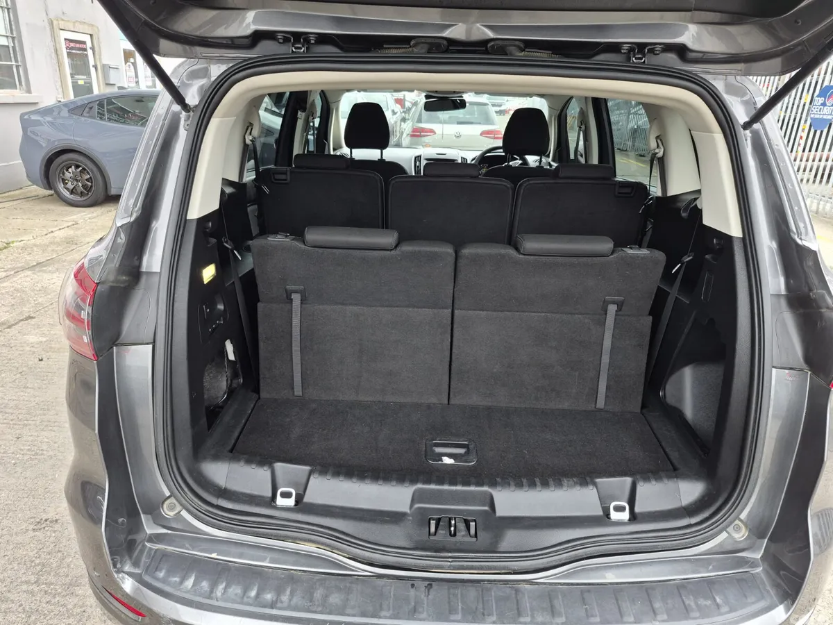 Ford S-Max MPV, Diesel, 2017, Grey