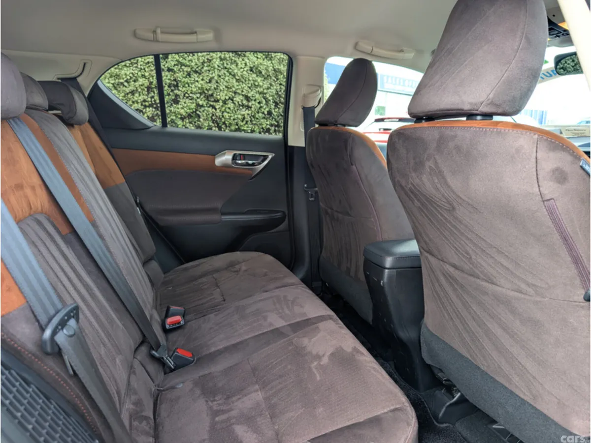 Lexus CT Hatchback, Petrol Hybrid, 2018, Silver