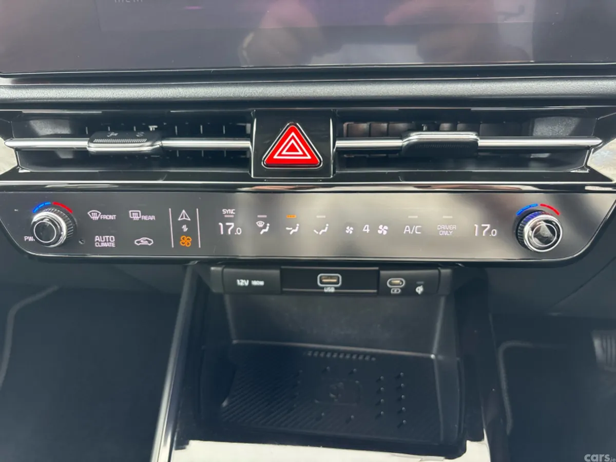 Kia Niro SUV, Electric, 2024, Grey