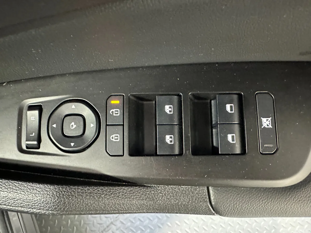 Kia Sportage SUV, Petrol Hybrid, 2026, Grey