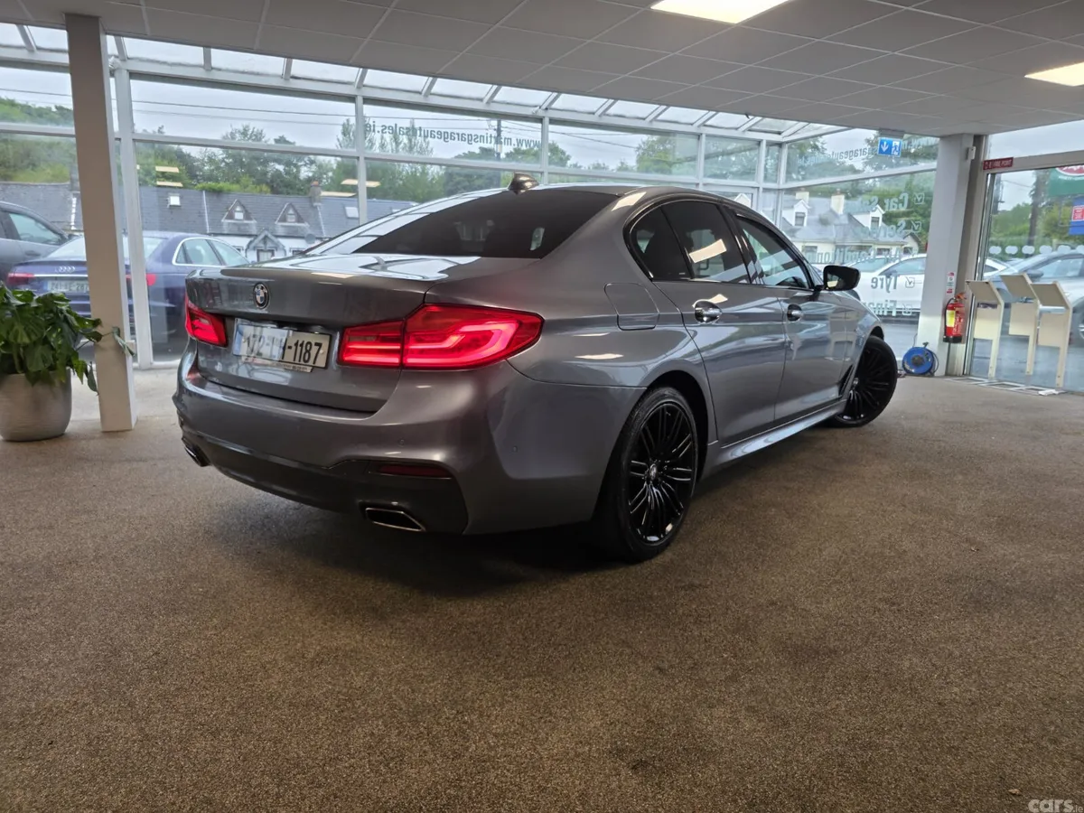 BMW 5-Series Saloon, Diesel, 2017, Blue