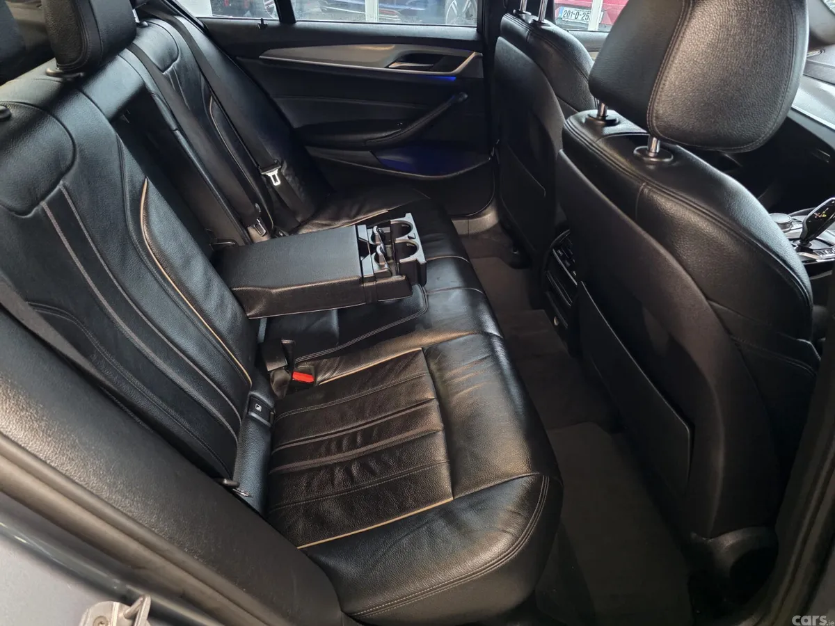 BMW 5-Series Saloon, Diesel, 2017, Blue