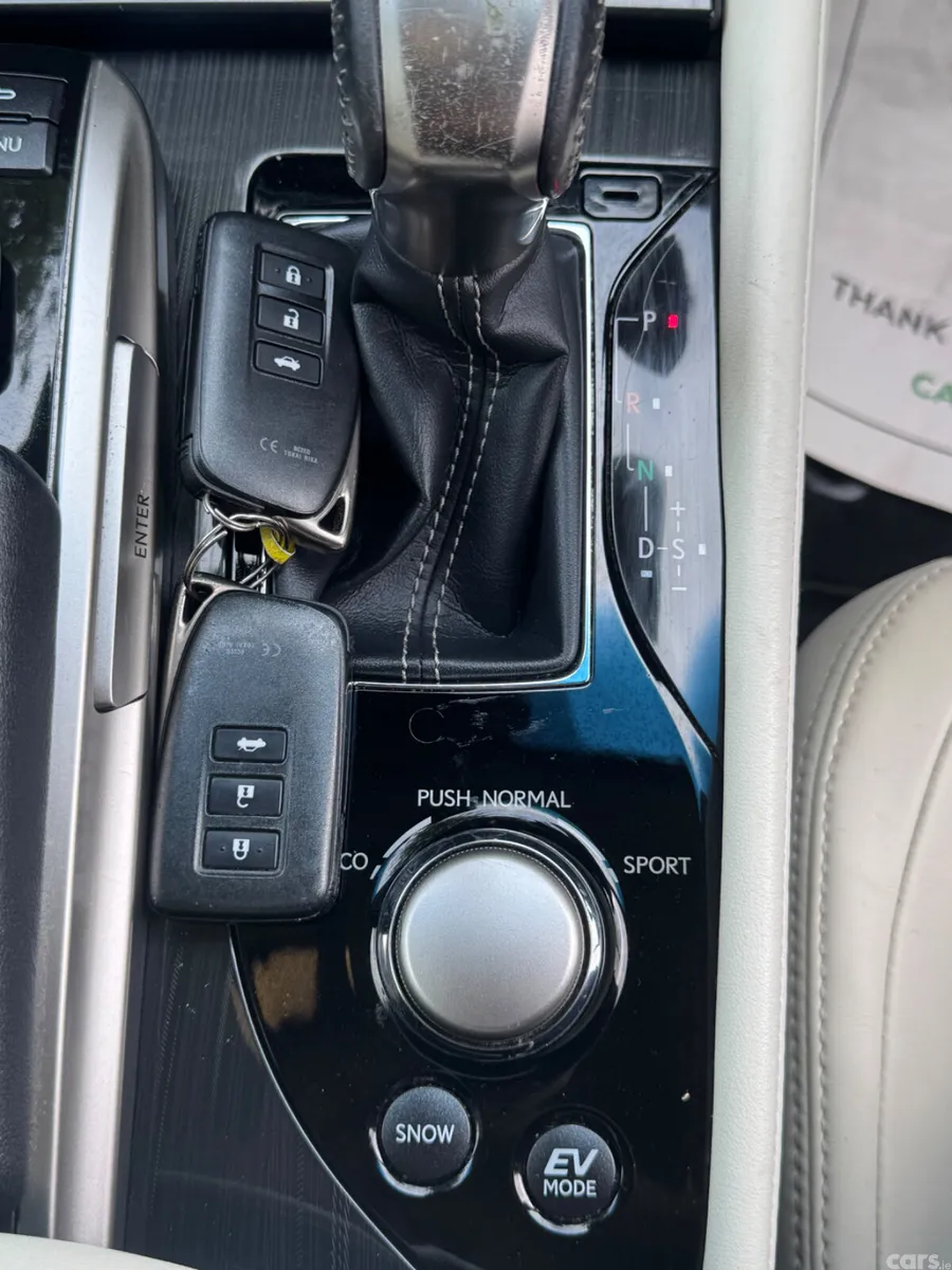 Lexus GS Saloon, Petrol Hybrid, 2016, Blue