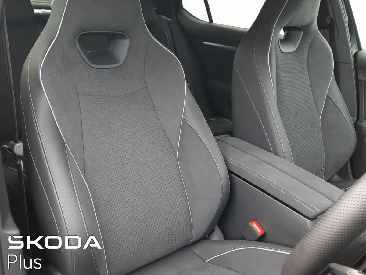 Skoda Superb Saloon, Diesel, 2026, Black