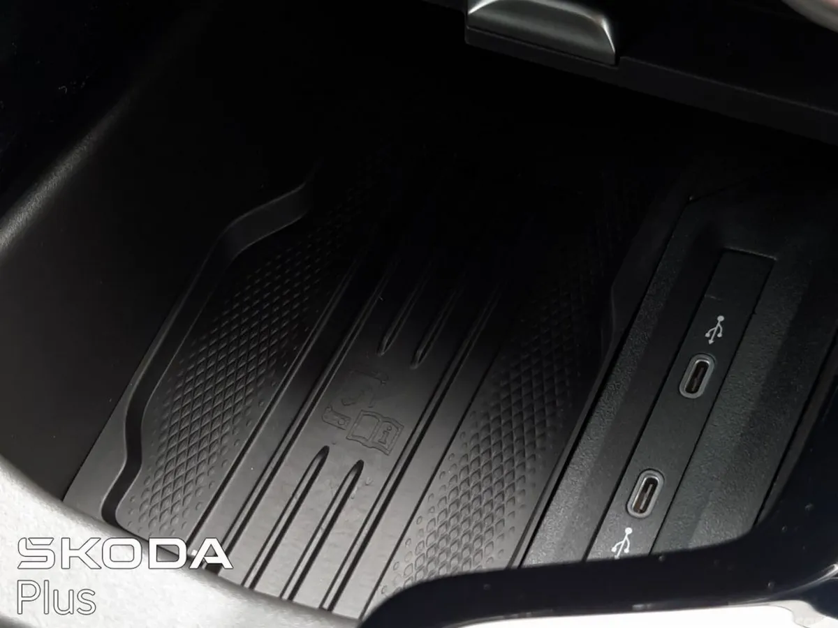 Skoda Superb Saloon, Diesel, 2026, Black
