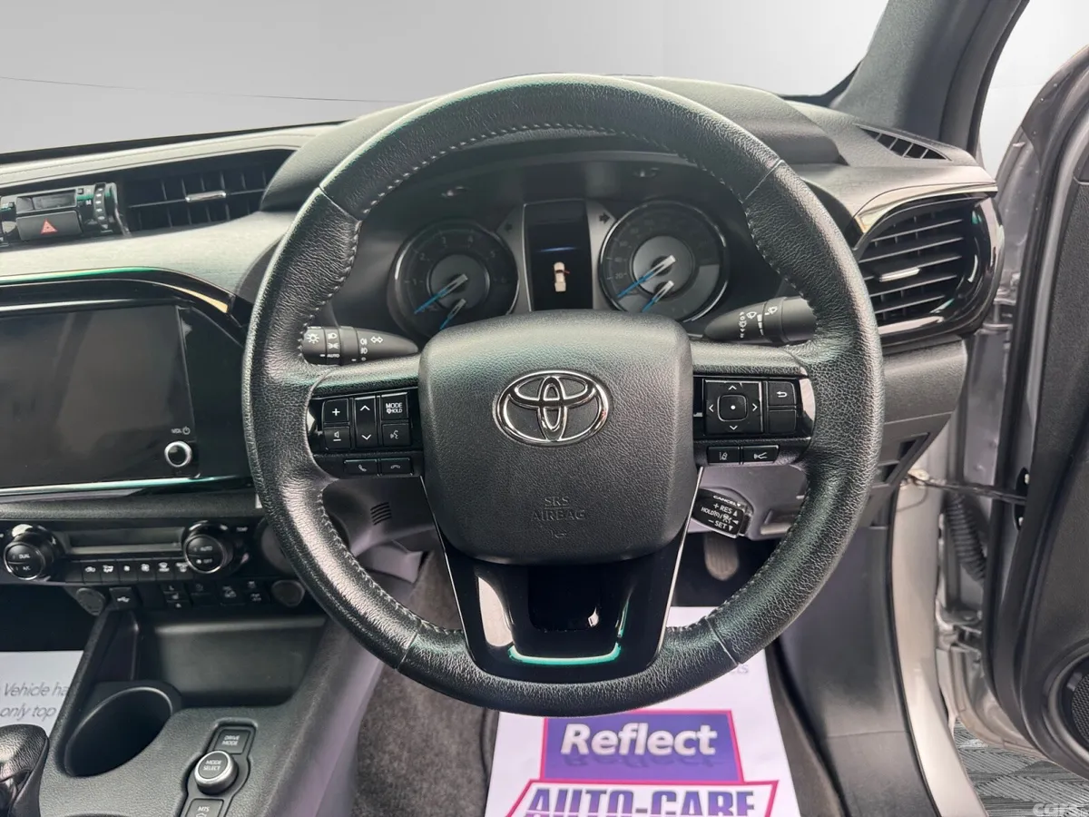 Toyota Hilux Pick Up, Diesel, 2025, Silver