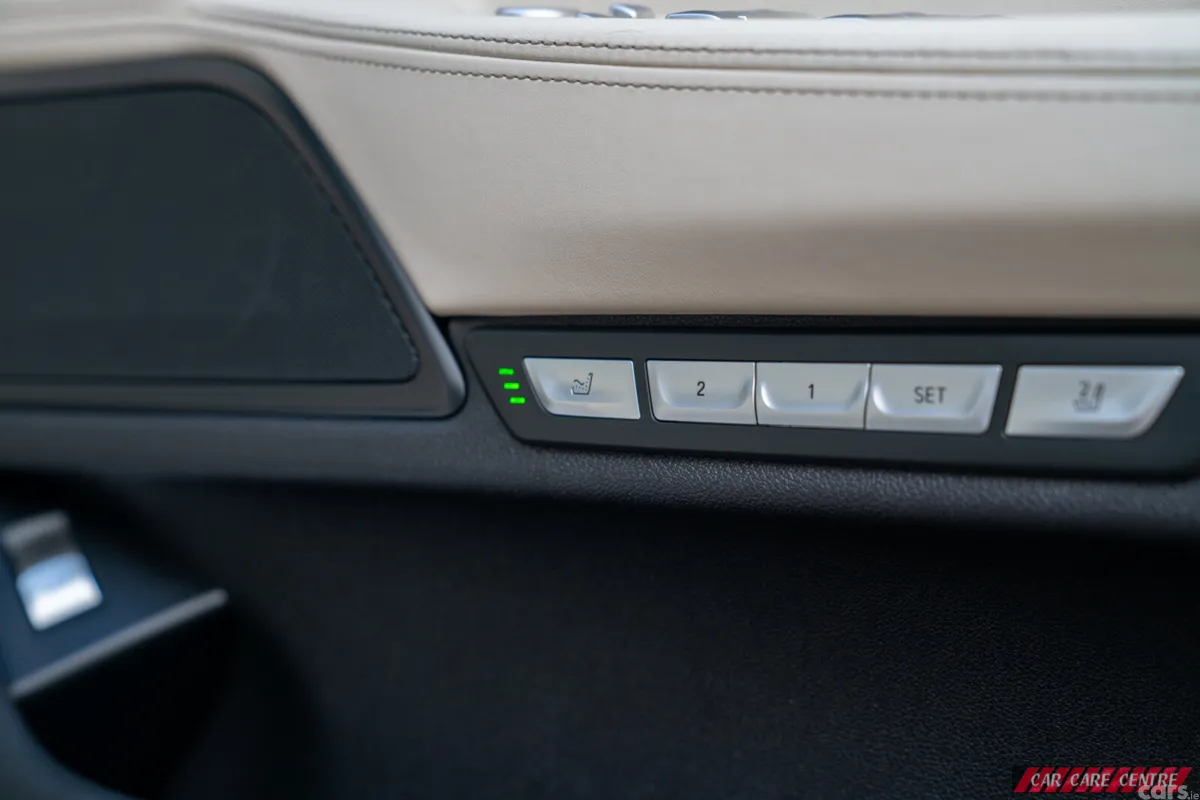 BMW 7-Series Saloon, Diesel, 2016, Black