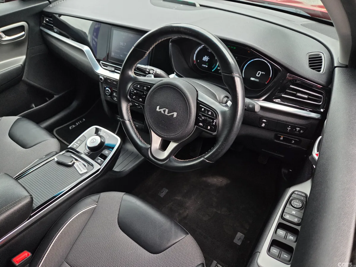 Kia e-Niro SUV, Electric, 2022, Red