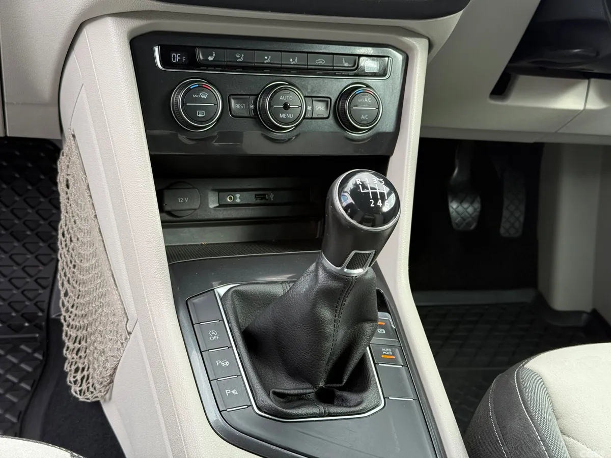 Volkswagen Tiguan SUV, Diesel, 2017, Grey
