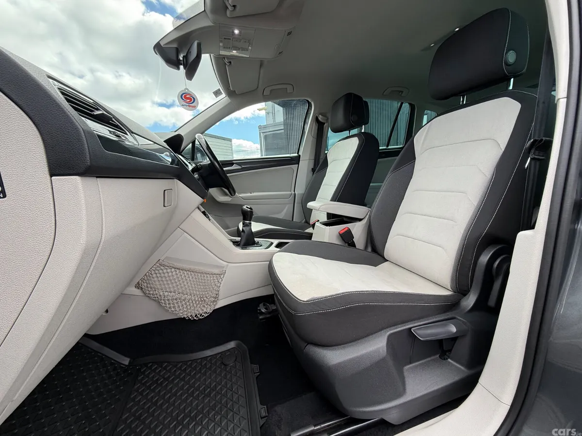 Volkswagen Tiguan SUV, Diesel, 2017, Grey