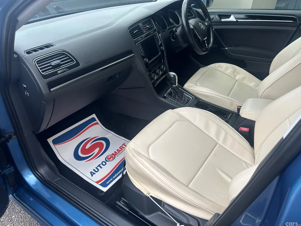 Volkswagen Golf Hatchback, Petrol, 2015, Blue