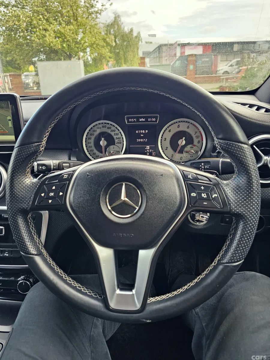 Mercedes-Benz A-Class Hatchback, Petrol, 2013, White