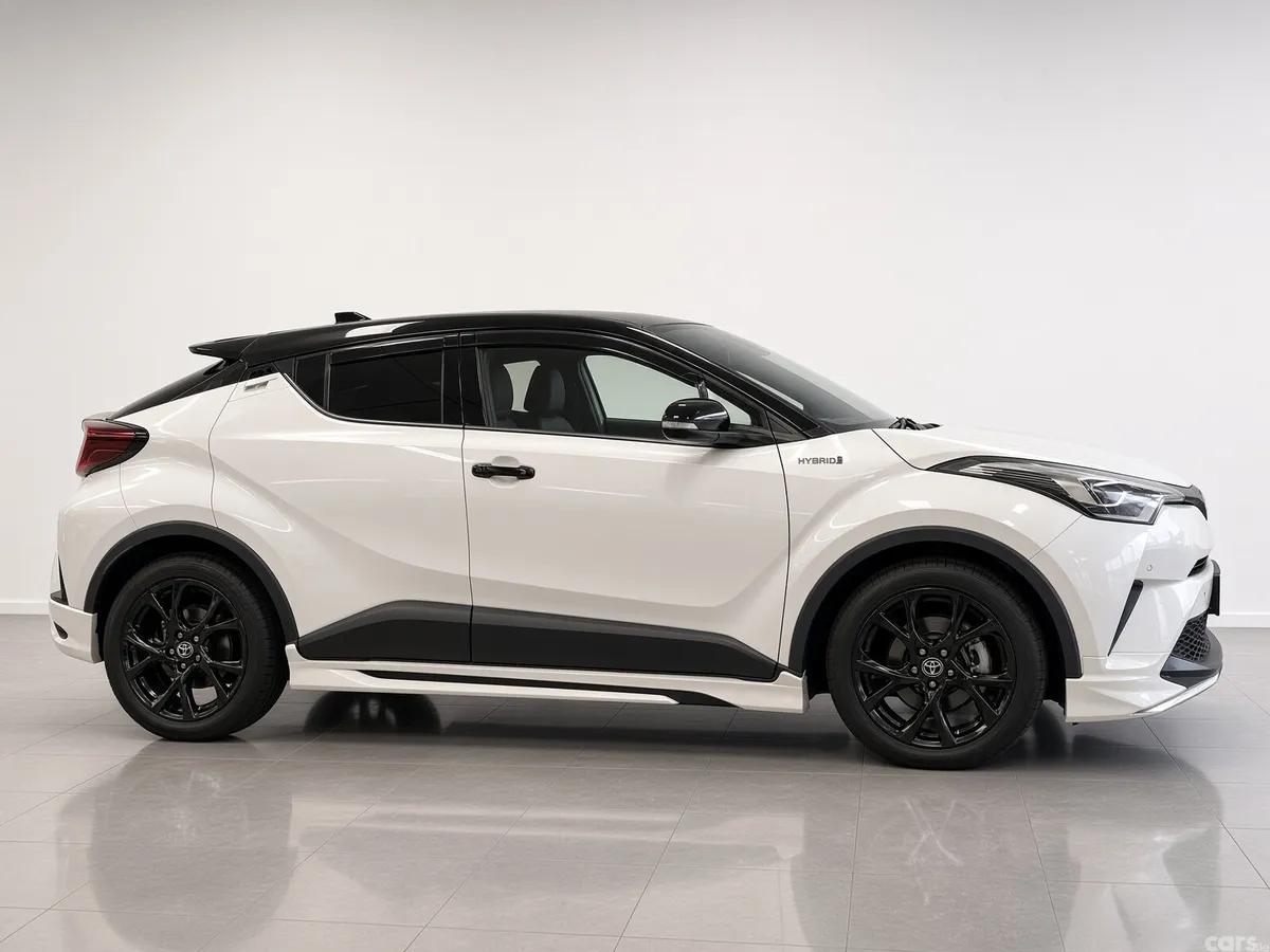 Toyota C-HR SUV, Petrol Hybrid, 2020, White