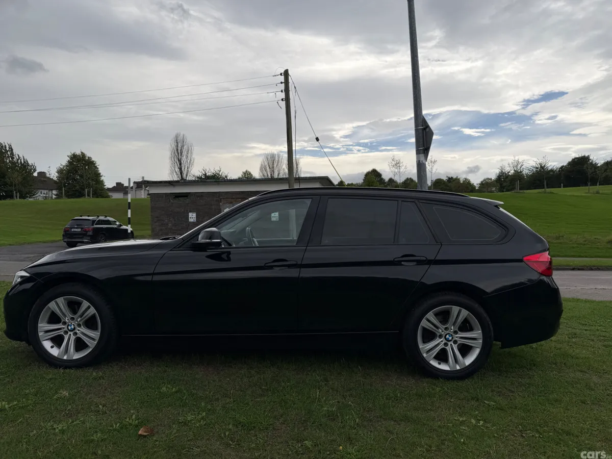 BMW 3-Series Estate, Diesel, 2018, Black
